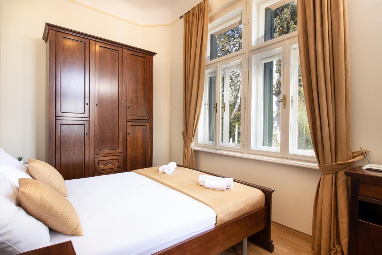 Apartment Regaly With Sea View And Free Parking